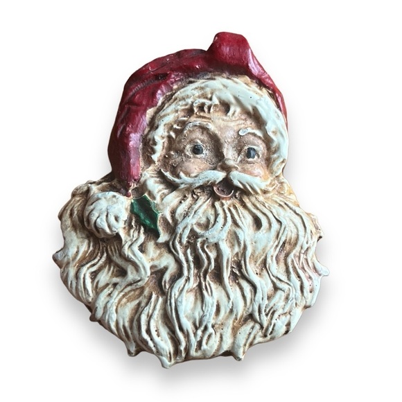 Vintage Large Resin Santa aPin Brooch Convertible to a Pendant 80s 90s - Picture 1 of 6